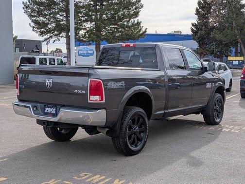 2018 RAM 2500 Laramie Crew Cab 4x4 6'4' Box