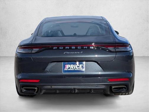 2022 Porsche Panamera RWD