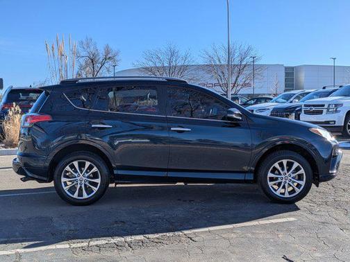 2017 Toyota RAV4 Platinum