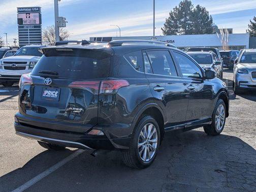 2017 Toyota RAV4 Platinum