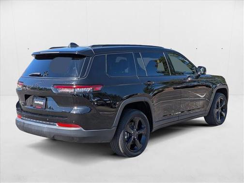 2022 Jeep Grand Cherokee L Altitude
