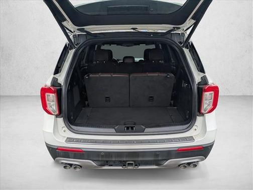 Star White Metallic Tri-Coat 2023 Ford Explorer Platinum