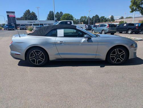 2020 Ford Mustang EcoBoost Premium