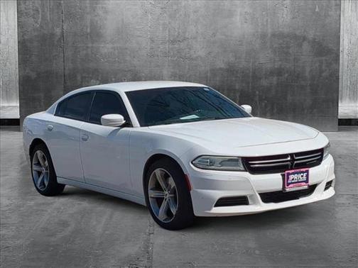 2016 Dodge Charger SE