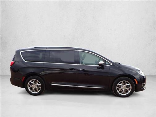 2019 Chrysler Pacifica Limited