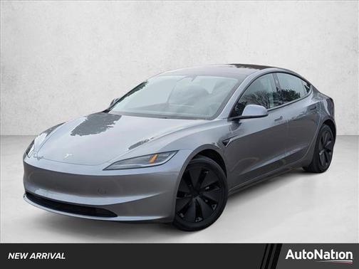 2025 Tesla Model 3 Long Range