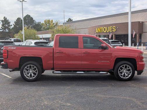 2017 Chevrolet Silverado 1500 2LT