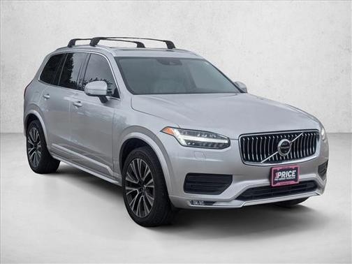 2020 Volvo XC90 T6 Momentum