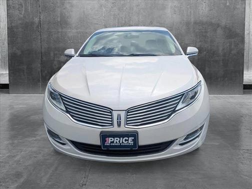 2014 Lincoln MKZ Base