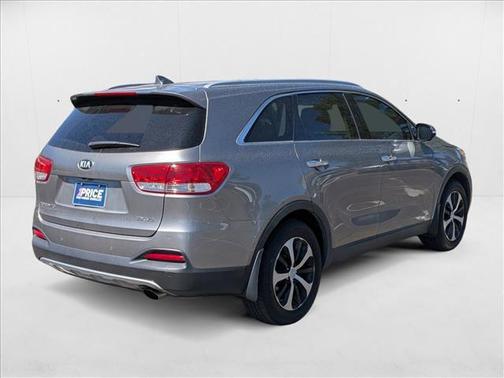 2017 Kia Sorento EX