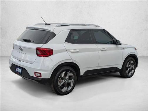 Lunar White 2023 Hyundai VENUE SEL