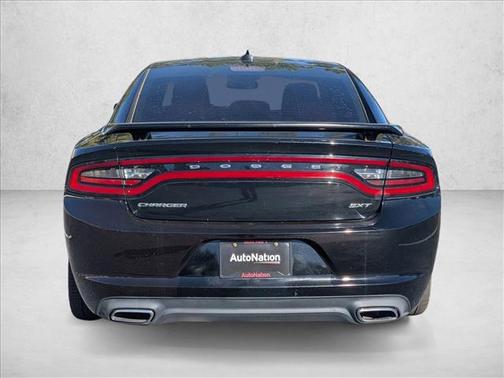 2017 Dodge Charger SXT