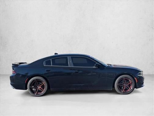 2017 Dodge Charger SXT