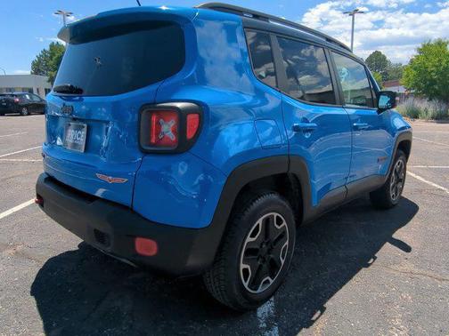 2015 Jeep Renegade Trailhawk
