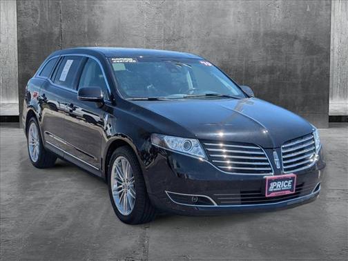 2019 Lincoln MKT Reserve