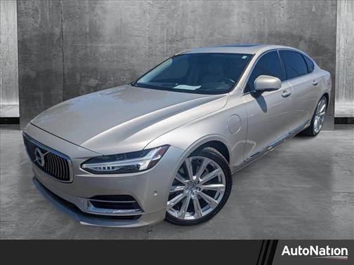 2018 Volvo S90 T8 Inscription
