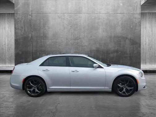 2023 Chrysler 300 S
