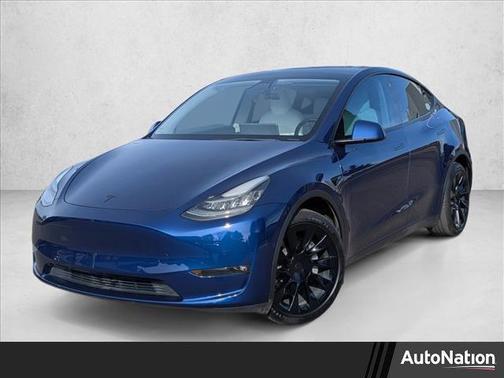 2022 Tesla Model Y Long Range Dual Motor All-Wheel Drive