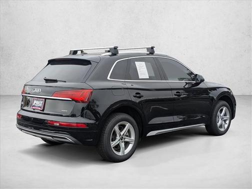 2023 Audi Q5 40 Premium