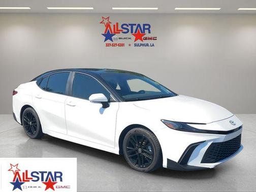 Ice 2026 Toyota Camry SE