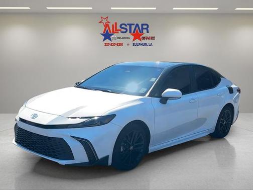 Ice 2026 Toyota Camry SE