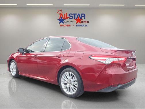 2018 Toyota Camry XLE