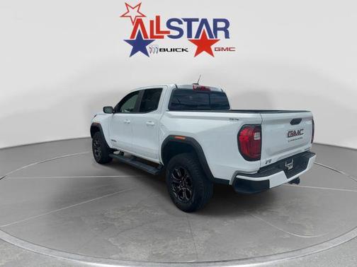 Summit White 2024 GMC Canyon Elevation