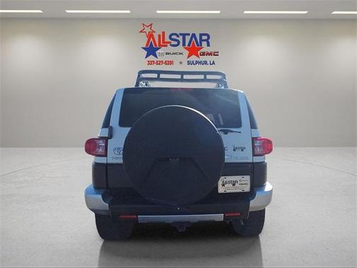 2010 Toyota FJ Cruiser Base (A5)