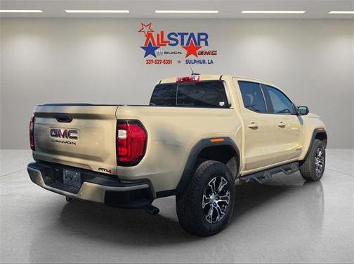 2023 GMC Canyon AT4