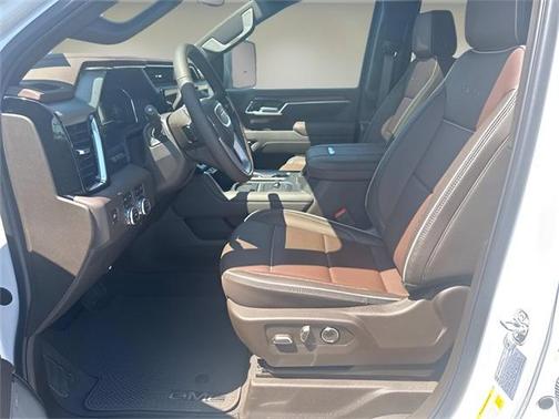 2025 GMC Sierra 2500 Denali