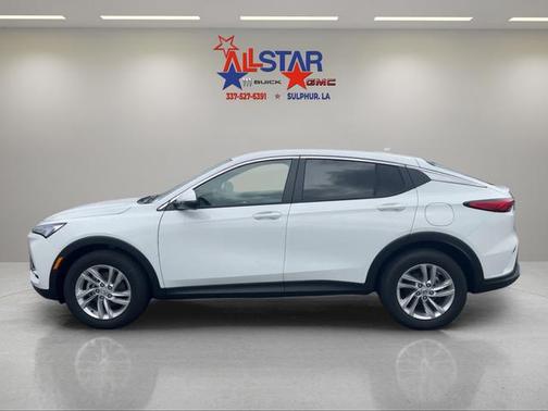 Summit White 2026 Buick Envista Preferred