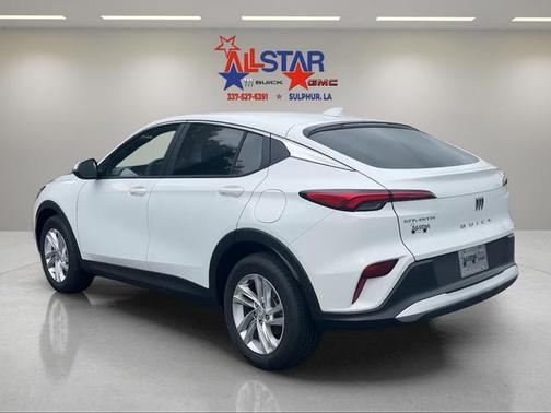 Summit White 2026 Buick Envista Preferred