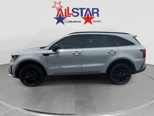 Gray 2023 Kia Sorento SX