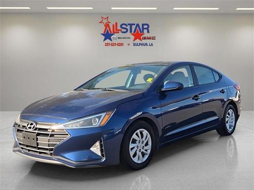 2019 Hyundai ELANTRA SE