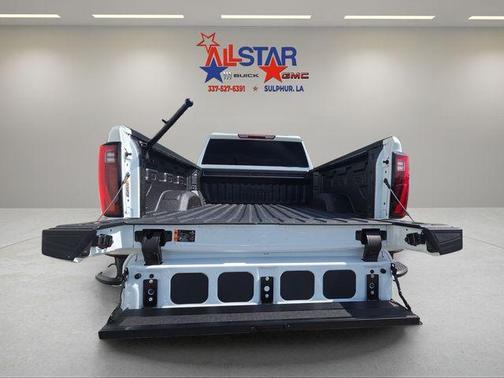 Summit White 2025 GMC Sierra 2500 SLT