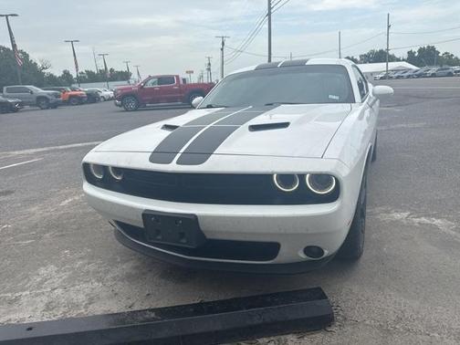 2020 Dodge Challenger SXT