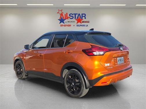 2023 Nissan Kicks SV