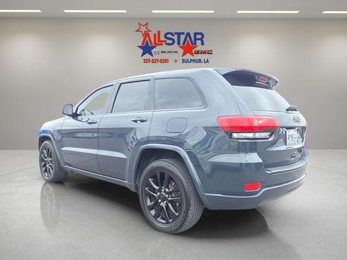 2017 Jeep Grand Cherokee Altitude