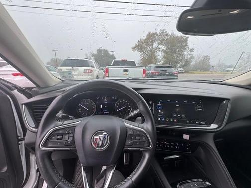 2022 Buick Envision Essence