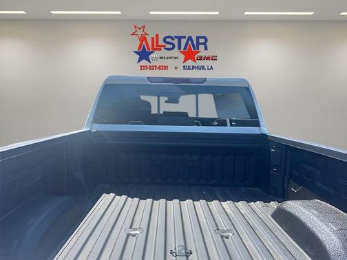 Summit White 2025 GMC Sierra 2500 AT4