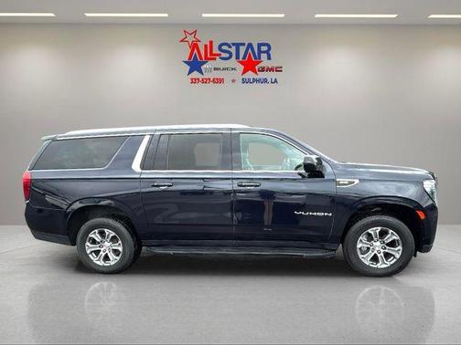 Midnight Blue Metallic 2021 GMC Yukon XL SLE