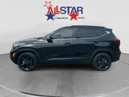 Black 2026 Kia Seltos EX