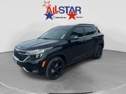 Black 2026 Kia Seltos EX