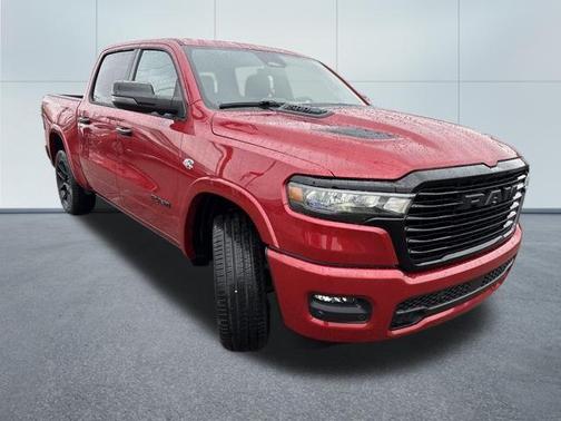 Molten Red Pearlcoat 2026 RAM 1500 Laramie