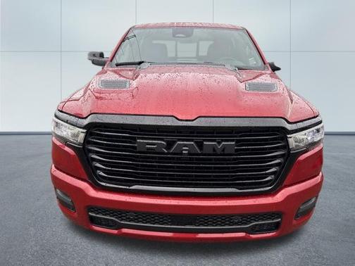 Molten Red Pearlcoat 2026 RAM 1500 Laramie