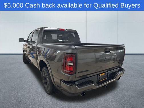 Granite Crystal Metallic Clearcoat 2026 RAM 1500 Big Horn/Lone Star