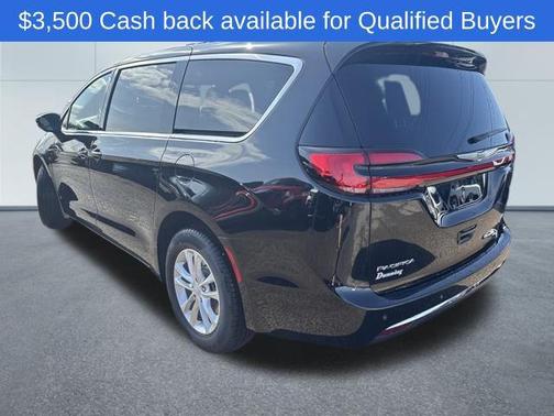 2026 Chrysler Pacifica L