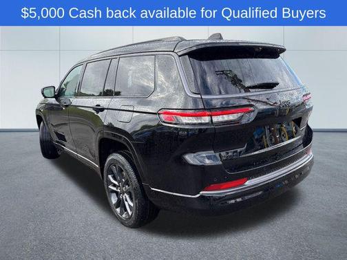 Diamond Black Crystal Pearlcoat 2026 Jeep Grand Cherokee L Limited