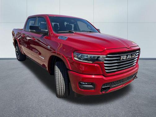 Molten Red Pearlcoat 2026 RAM 1500 Laramie