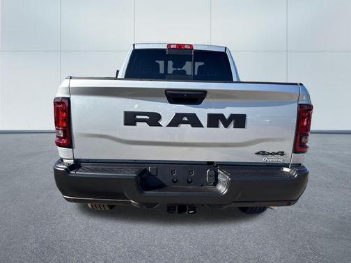 Silver Zynith 2026 RAM 2500 Tradesman Crew Cab 4x4 6'4' Box